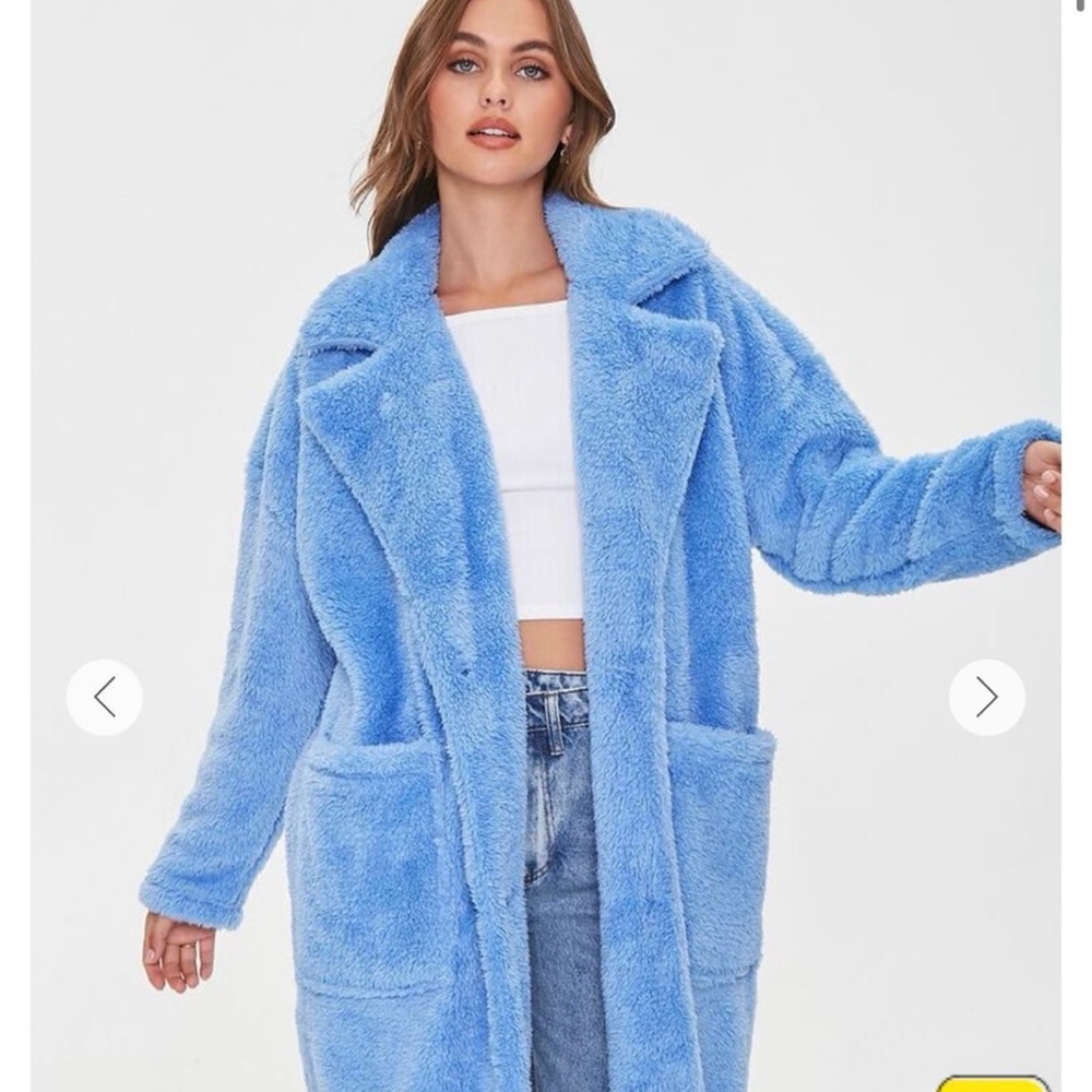 *NWT Faux Fur Teddy Coat